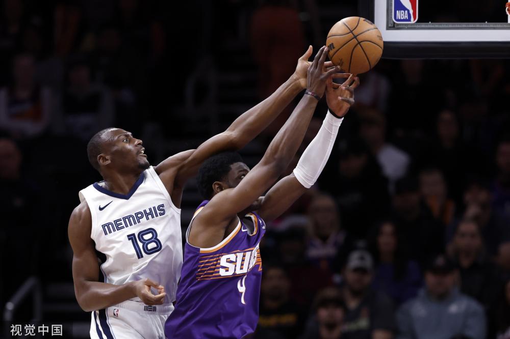 足坛屡屡创 足坛屡屡创